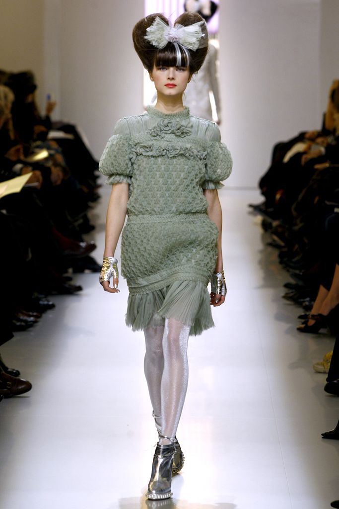 Chanel S/S 10 Couture Look 119