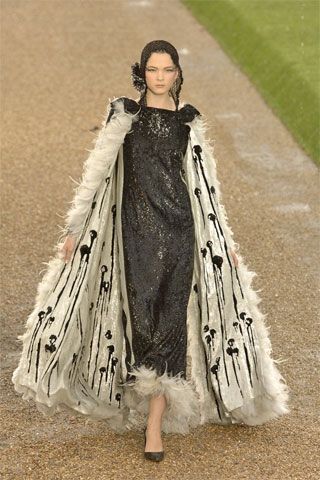 Chanel F/W 07 Couture Look 436