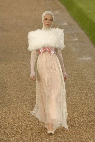 Chanel F/W 07 Couture Look 438
