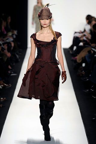 Carolina Herrera F/W 08 Look 55
