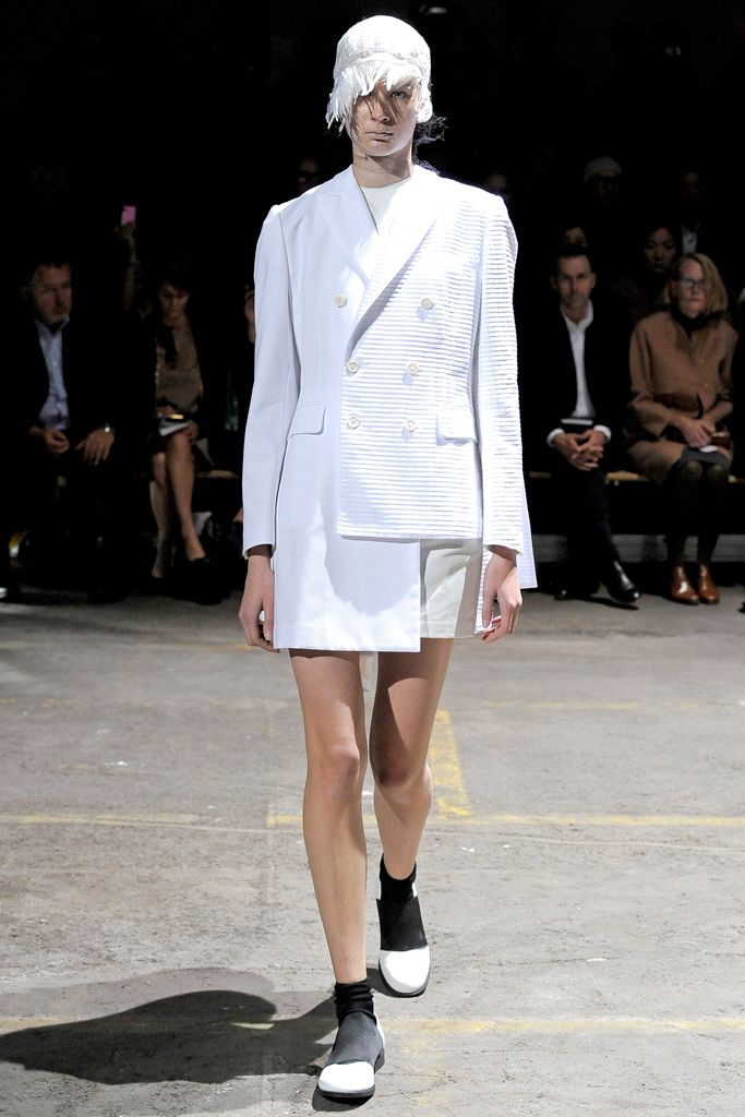 Comme des Garçons S/S 11 Look 22