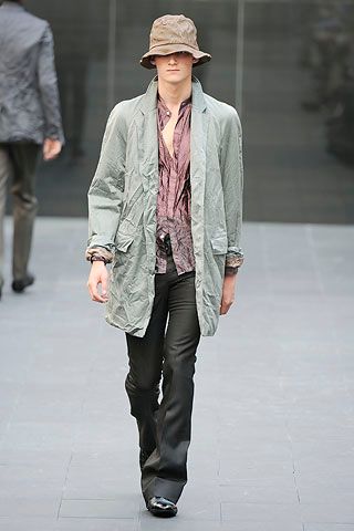 Burberry S/S 09 Menswear Look 125