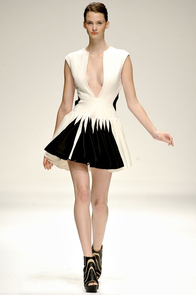 David Koma S/S 11 Look 8