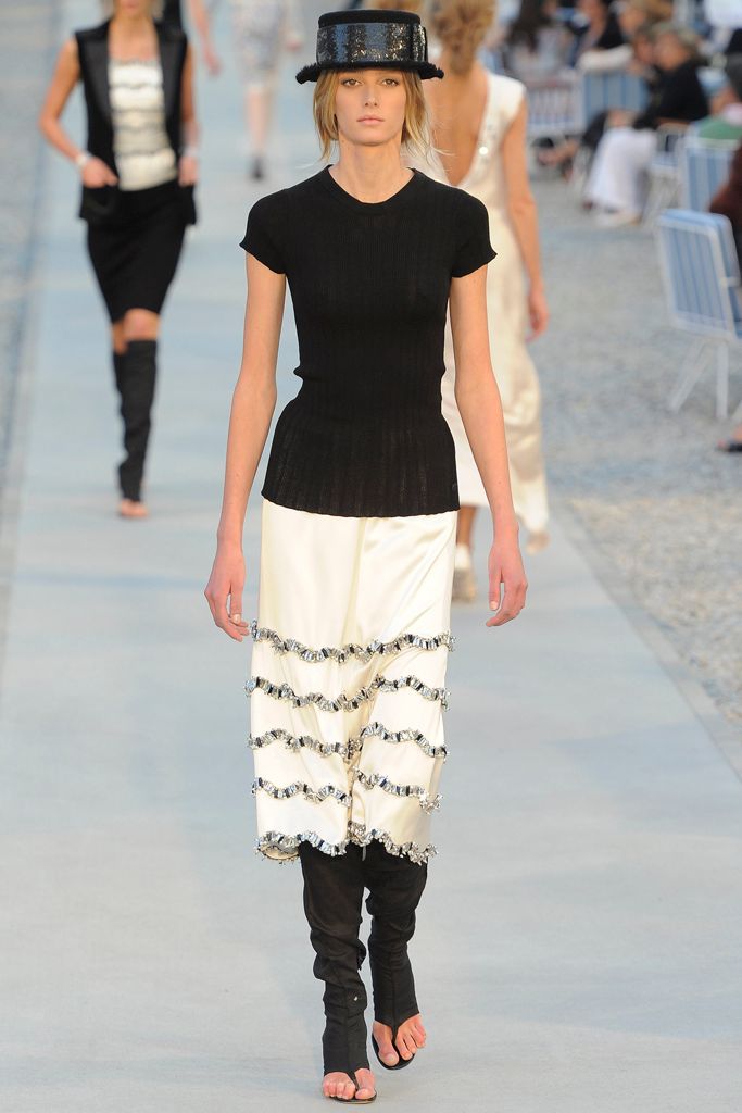 Chanel Resort 12 Look 373