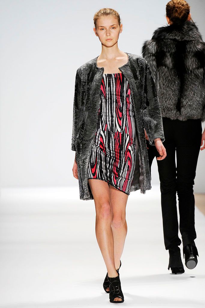 Carlos Miele F/W 10 Look 149