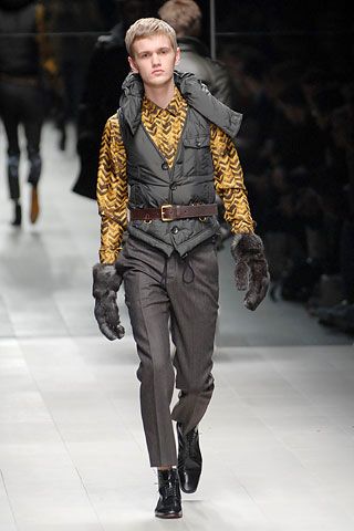 Burberry F/W 07 Menswear Look 225