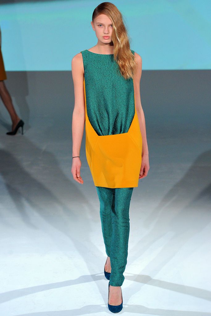Chalayan F/W 12 Look 230