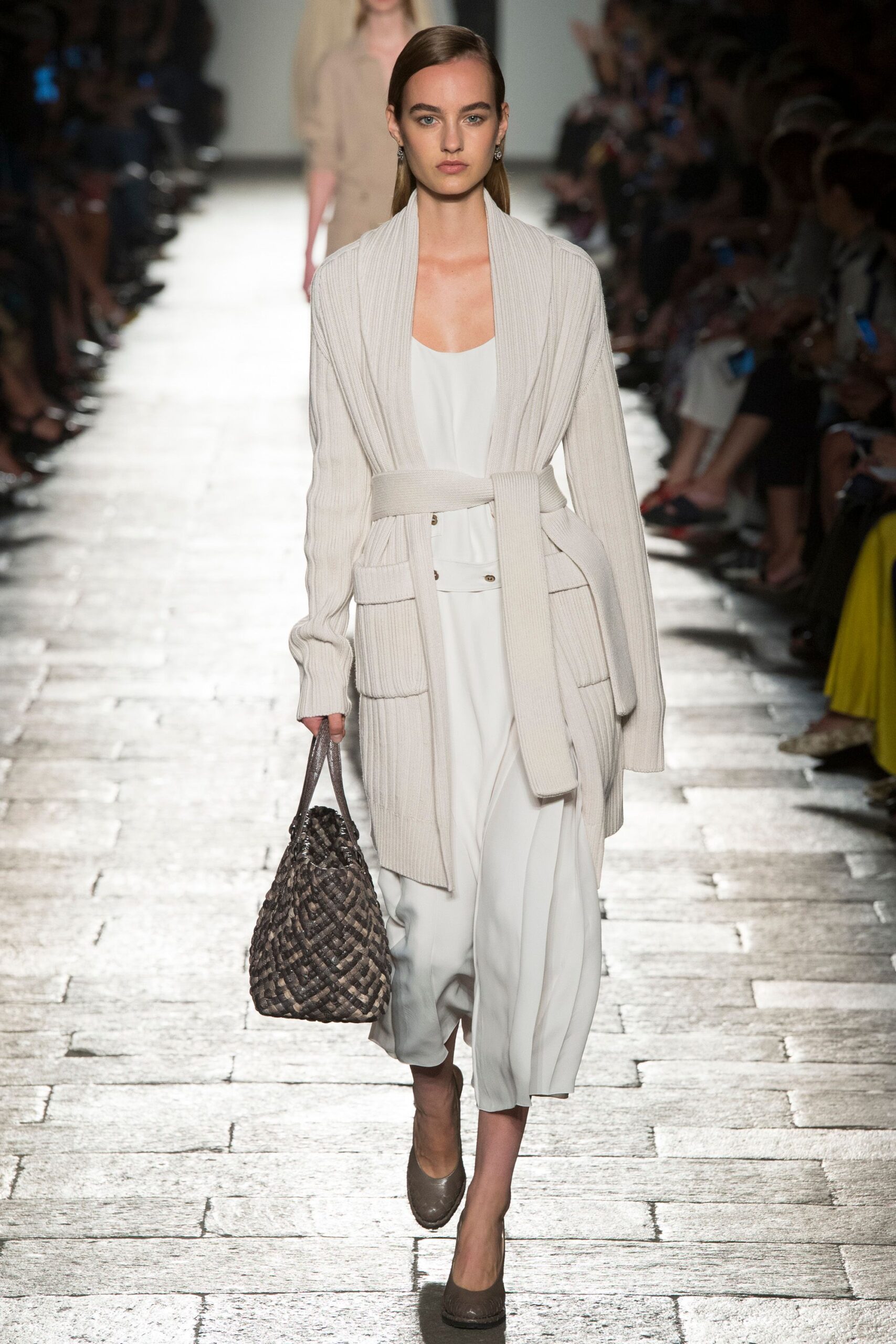 Bottega Veneta S/S 17 Look 359