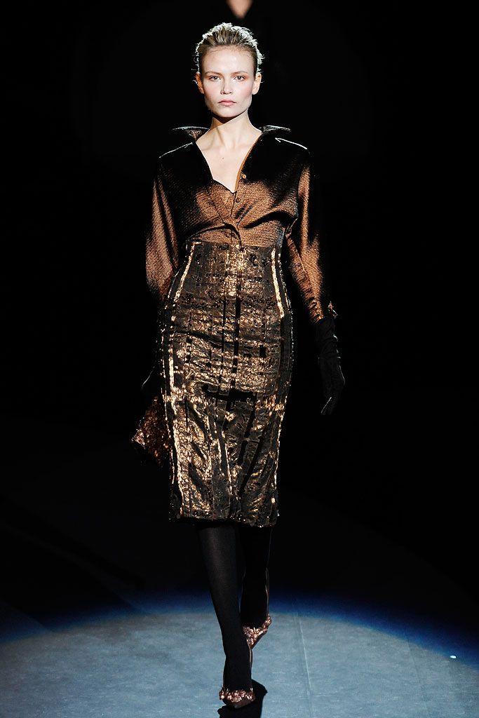 Carolina Herrera F/W 09 Look 1