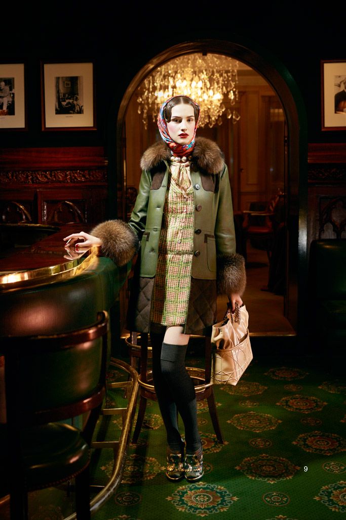 Christian Dior F/W 11 Look 49