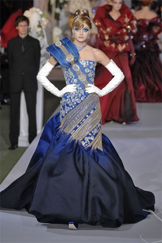 Christian Dior F/W 07 Couture Look 212