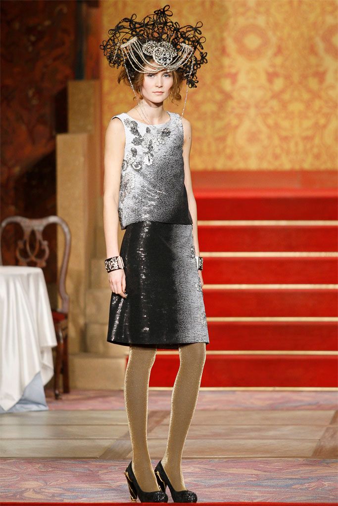 Chanel F/W 09 Look 355