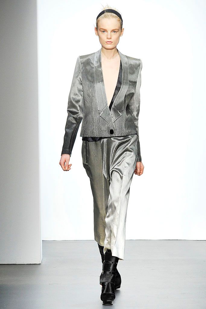 Calvin Klein Collection F/W 09 Look 106