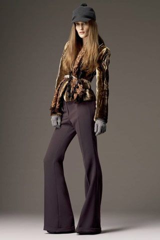 Burberry F/W 08 Look 67