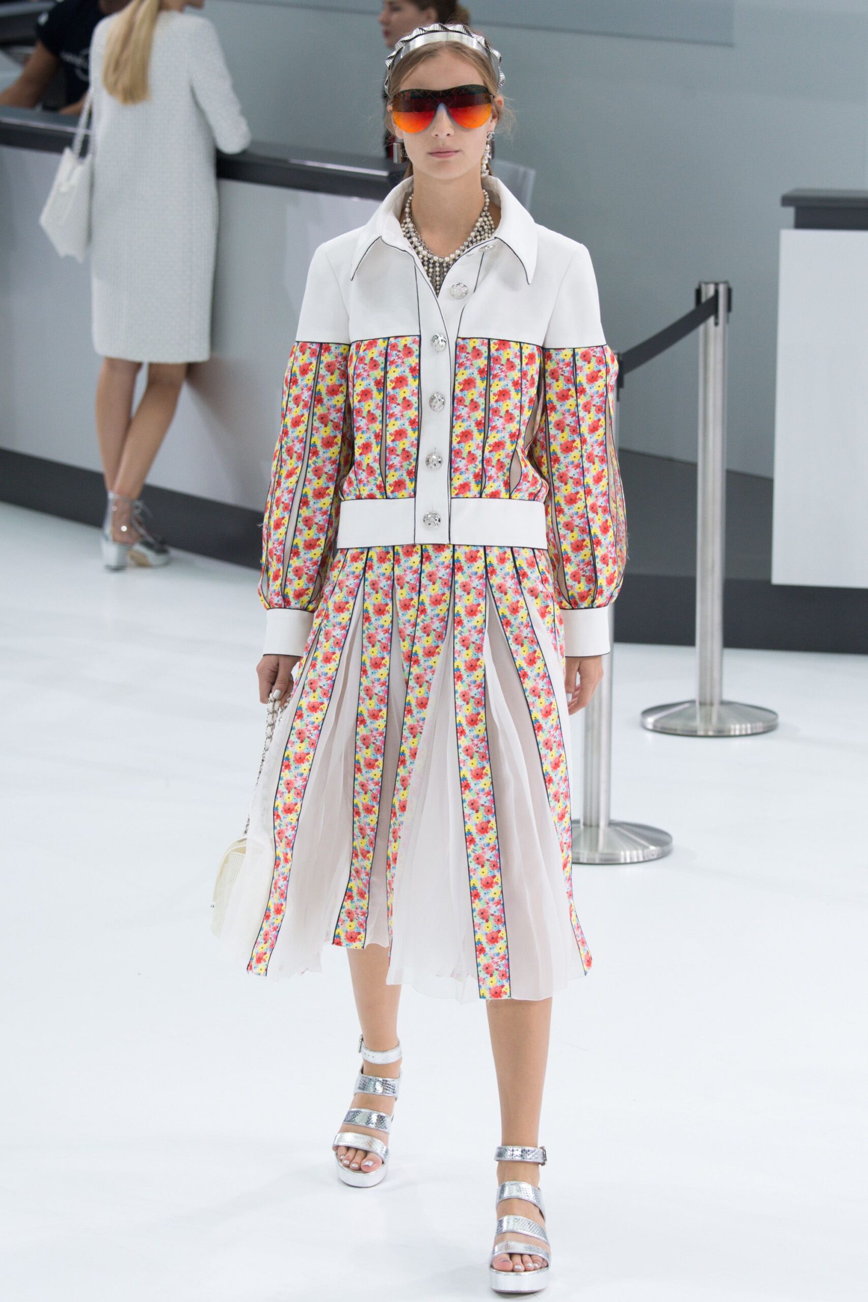 Chanel S/S 16 Look 757
