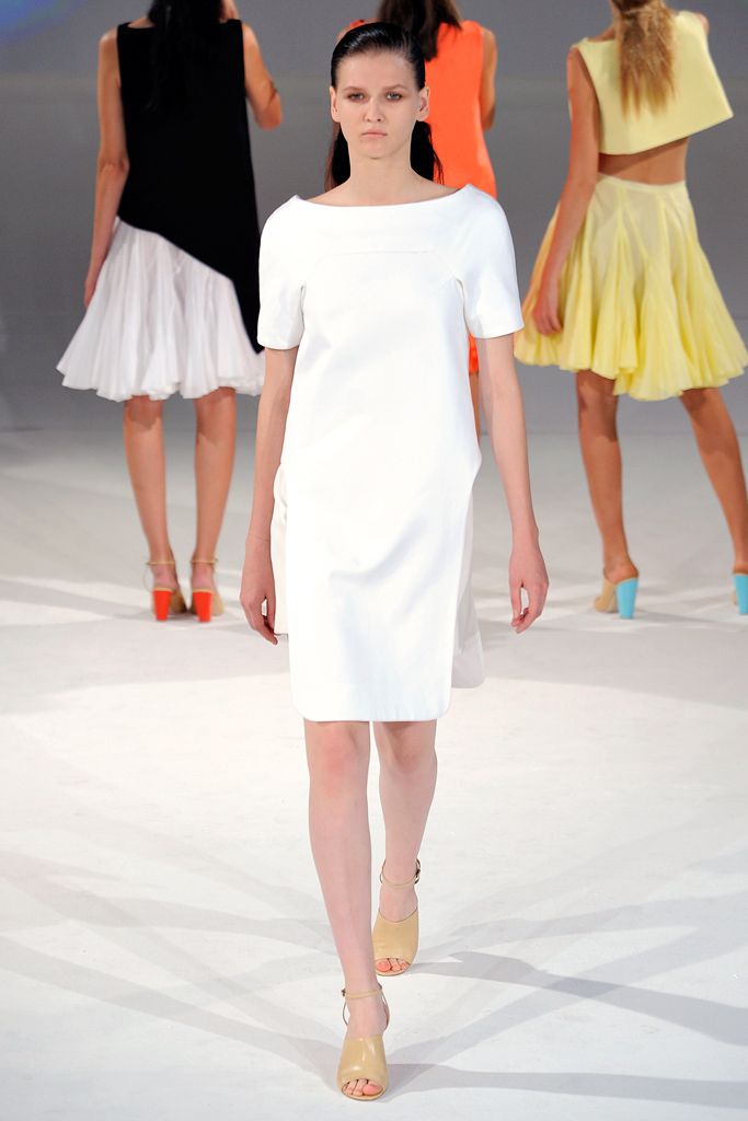 Chalayan S/S 12 Look 144