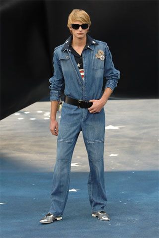 Chanel S/S 08 Look 132