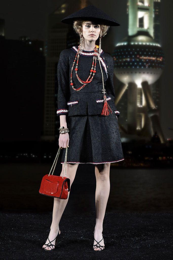 Chanel F/W 10 Look 203