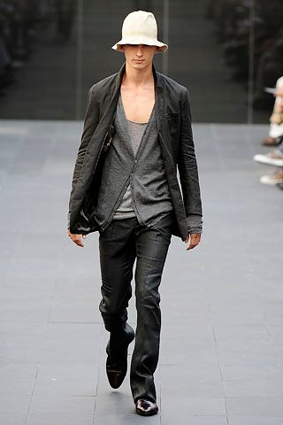 Burberry S/S 09 Menswear Look 28