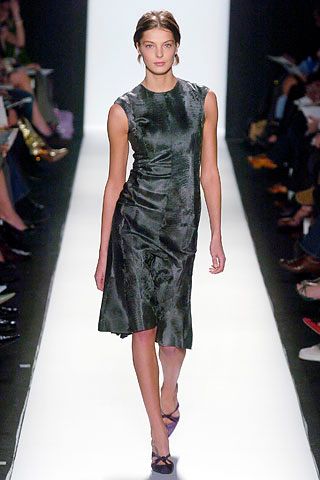 Carolina Herrera F/W 05 Look 1