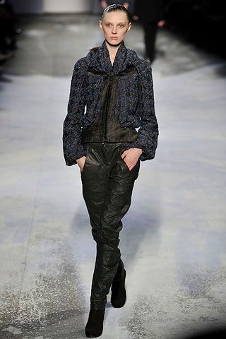 Chalayan F/W 08 Look 34