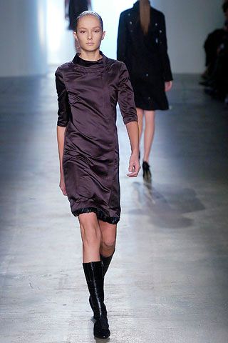 Calvin Klein Collection F/W 05 Look 11