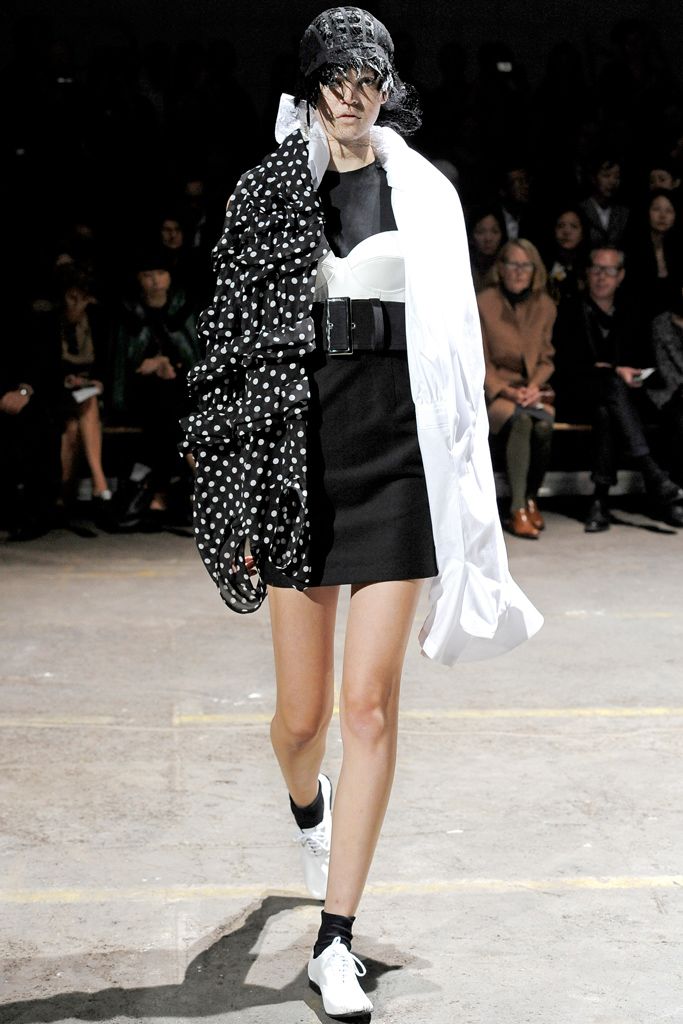 Comme des Garçons S/S 11 Look 196