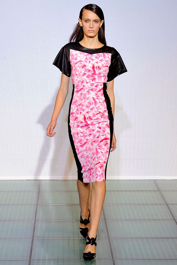 Costume National S/S 12 Look 39