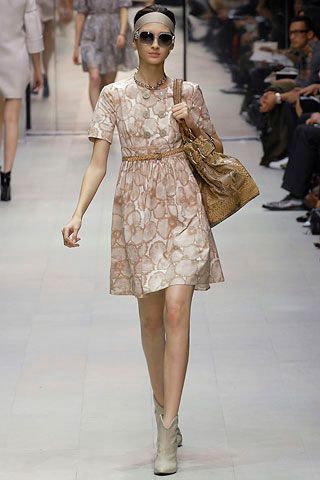 Burberry S/S 07 Look 61