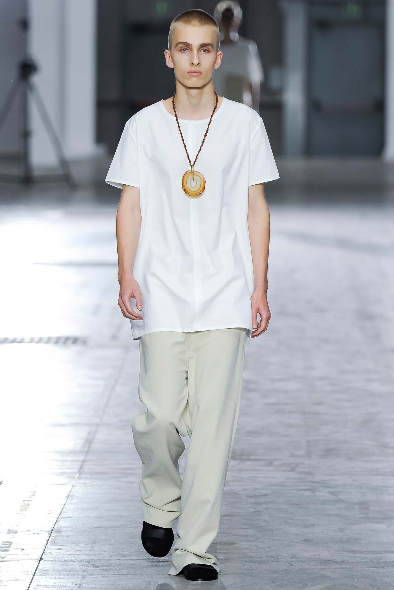 Damir Doma S/S 16 Menswear Look 1