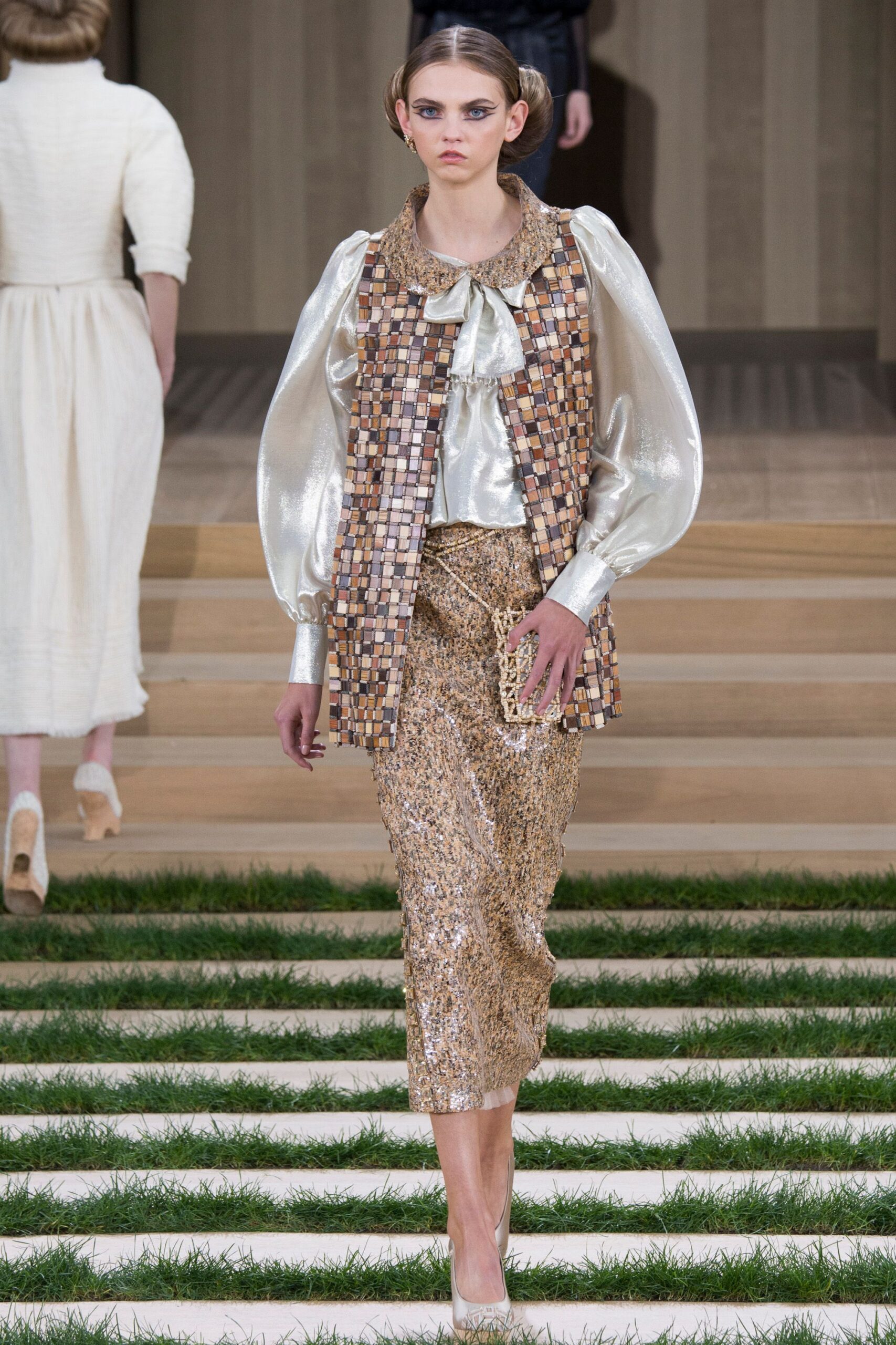 Chanel S/S 16 Couture Look 308