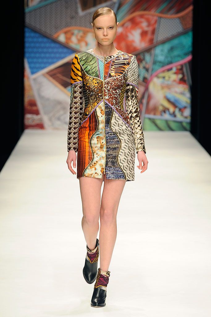 Basso & Brooke F/W 10 Look 1