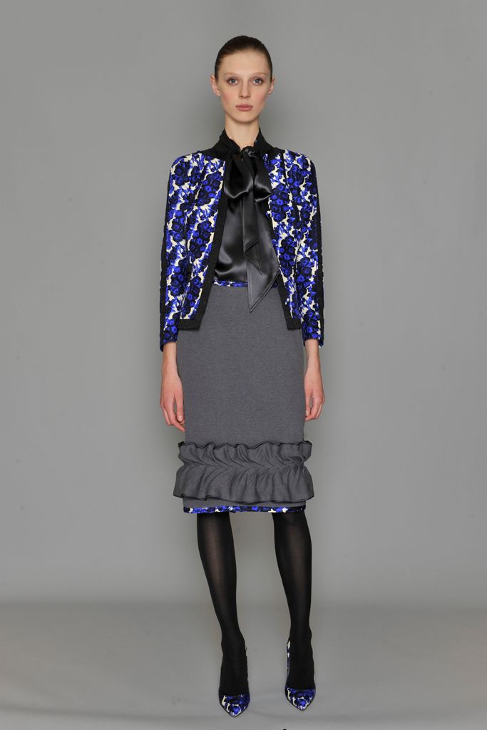 Carolina Herrera F/W 09 Look 1