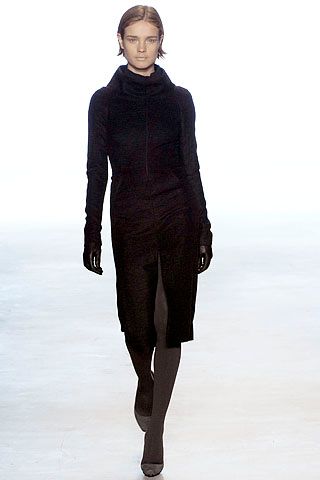 Calvin Klein Collection F/W 07 Look 131