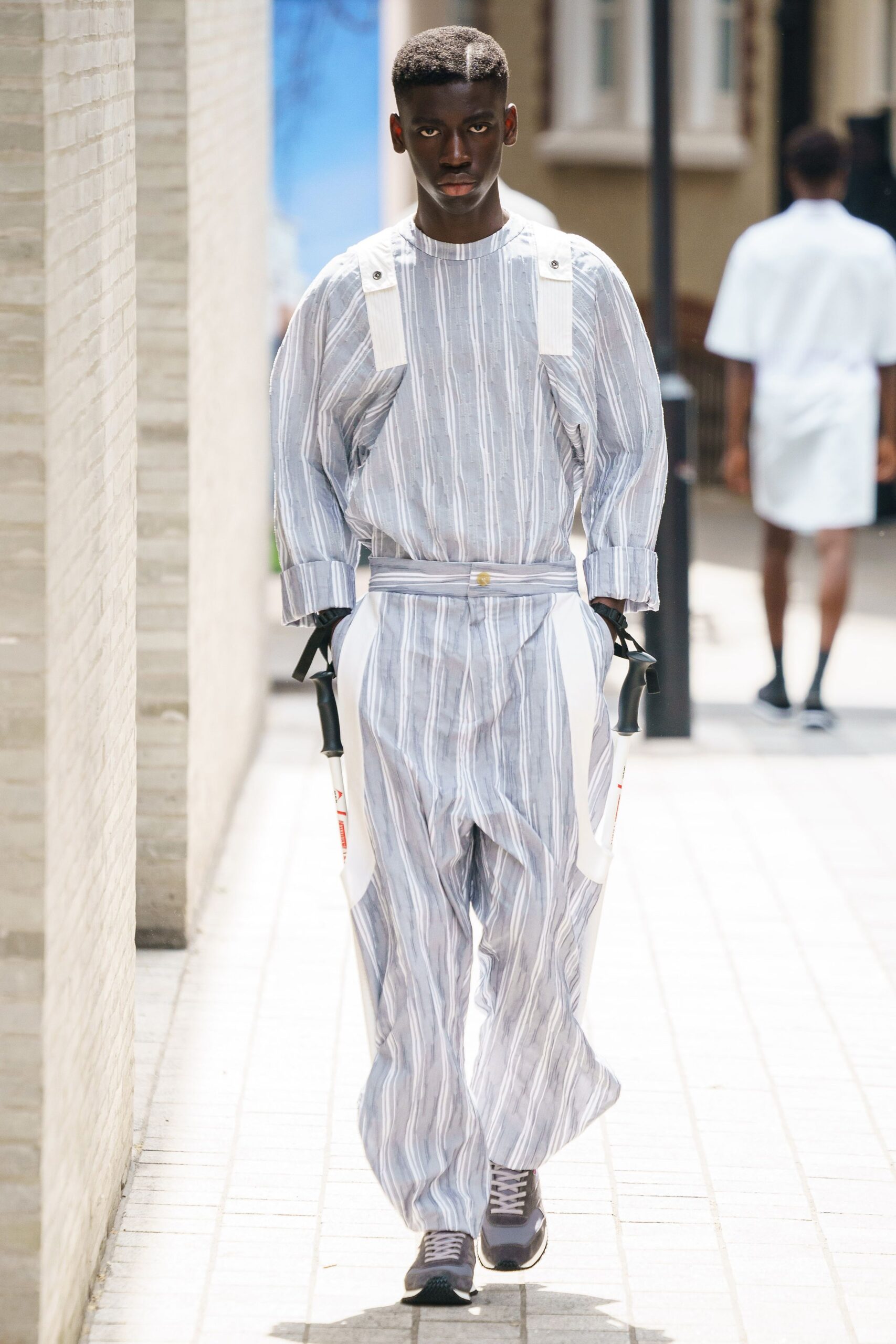 Chalayan S/S 20 Menswear Look 335