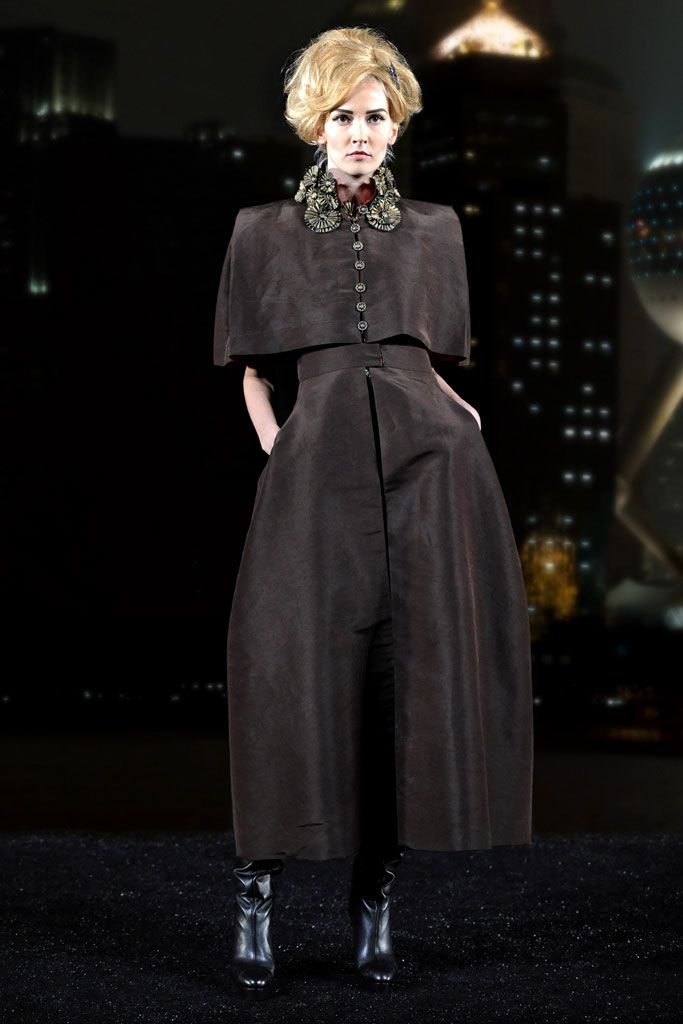 Chanel F/W 10 Look 377