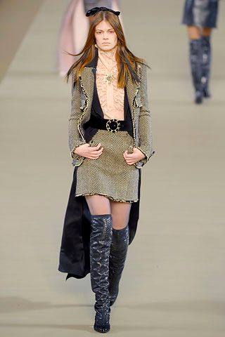 Chanel F/W 06 Look 46