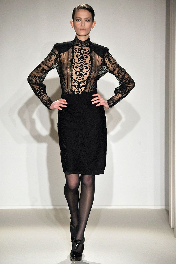 Collette Dinnigan F/W 09 Look 88