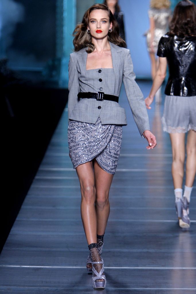 Christian Dior S/S 10 Look 49