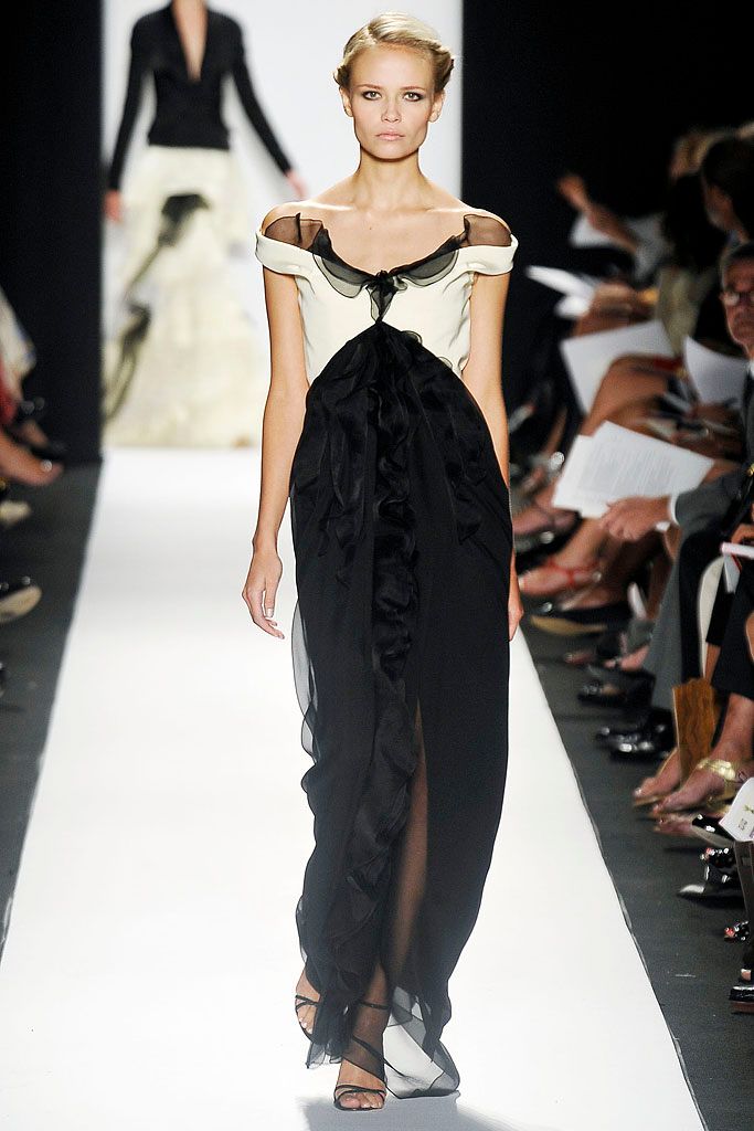 Carolina Herrera S/S 09 Look 209
