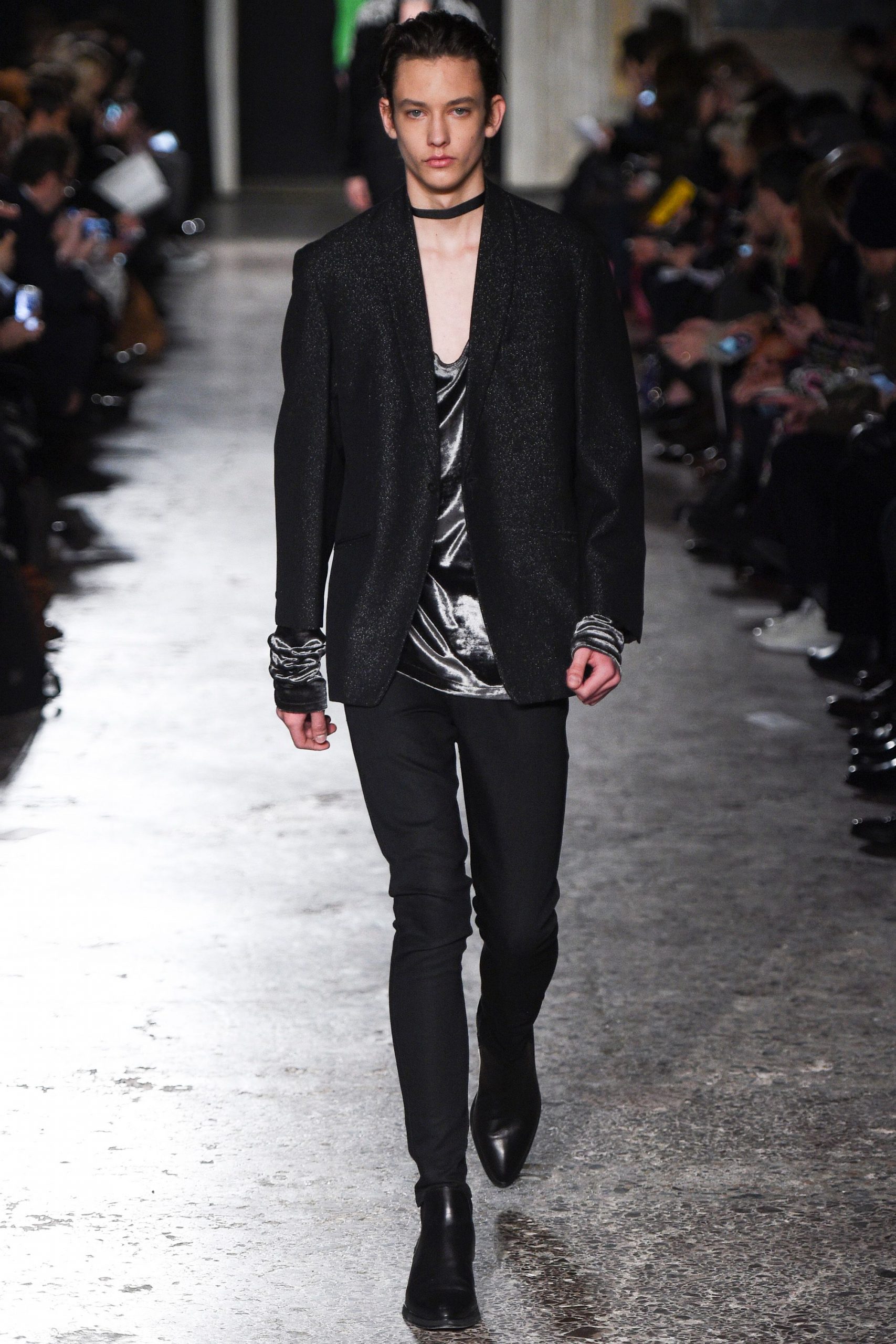 Costume National F/W 16 Menswear Look 295