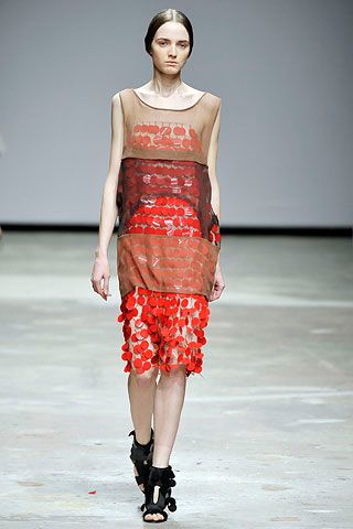 Christopher Kane F/W 08 Look 109