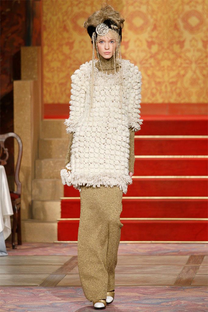 Chanel F/W 09 Look 88