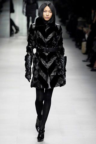 Burberry F/W 07 Look 239