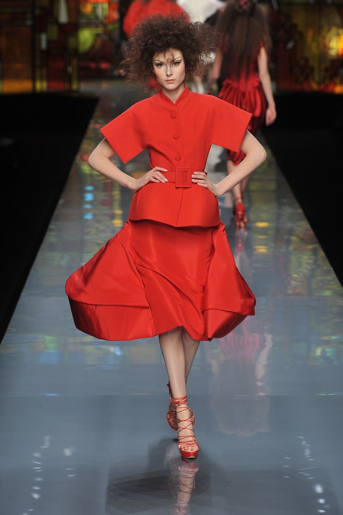 Christian Dior S/S 09 Couture Look 61
