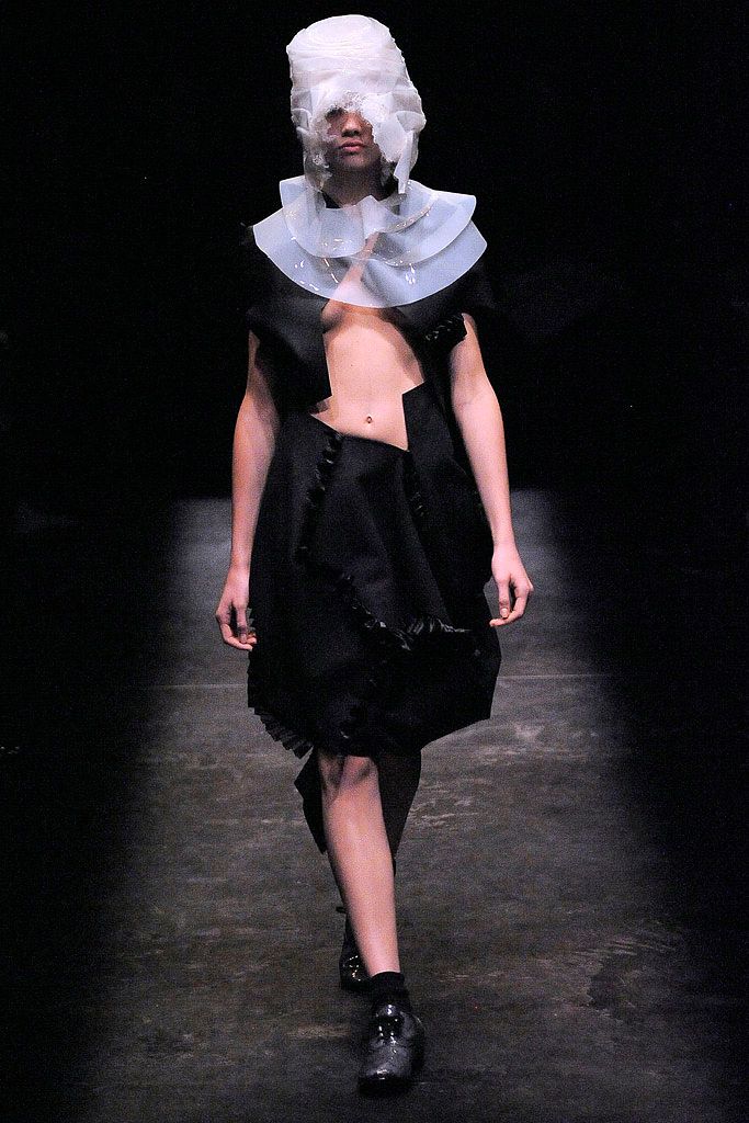 Comme des Garçons S/S 09 Look 72