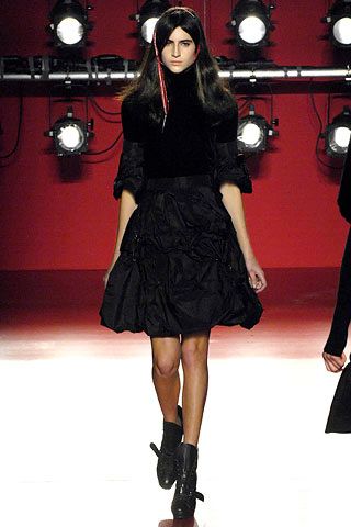 Daks by Giles Deacon F/W 07 Look 8