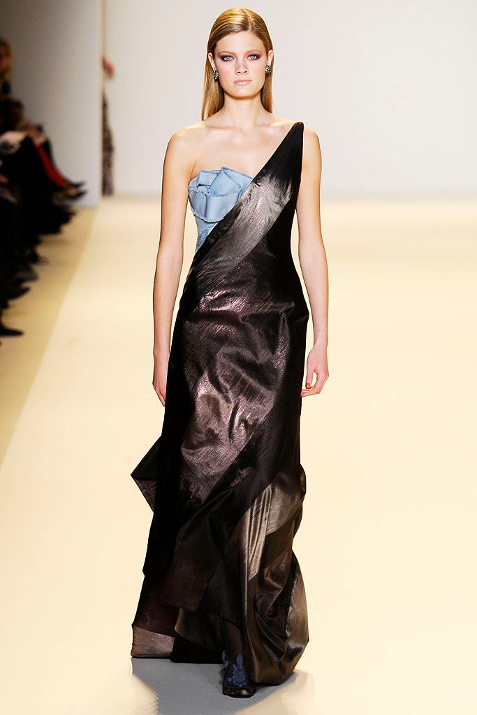 Carolina Herrera F/W 10 Look 227