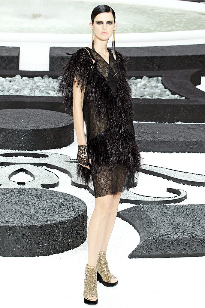 Chanel S/S 11 Look 462