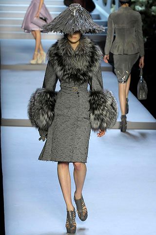 Christian Dior F/W 07 Look 85